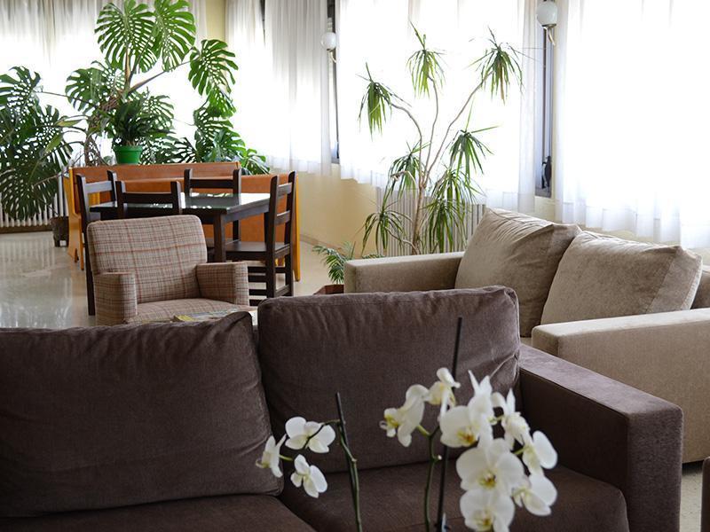 Hotel Mi Casa Sabinanigo Ngoại thất bức ảnh